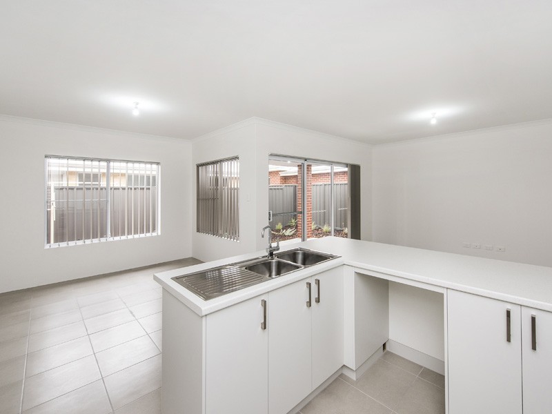 3/34 Janselling Ave, Ellenbrook WA 6069