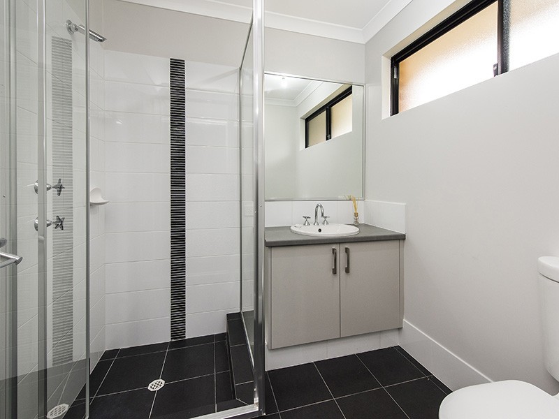 1/34 Janselling Ave, Ellenbrook WA 6069