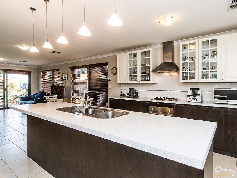 12 Alcala Street, Ellenbrook WA 6069