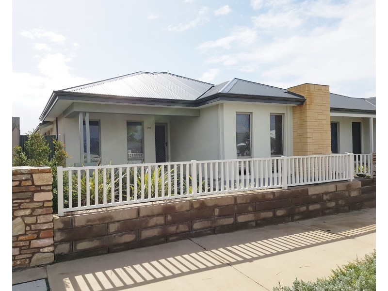 295 Banrock Drive, Ellenbrook WA 6069