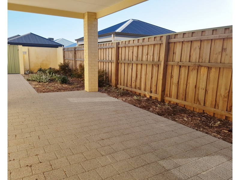 295 Banrock Drive, Ellenbrook WA 6069