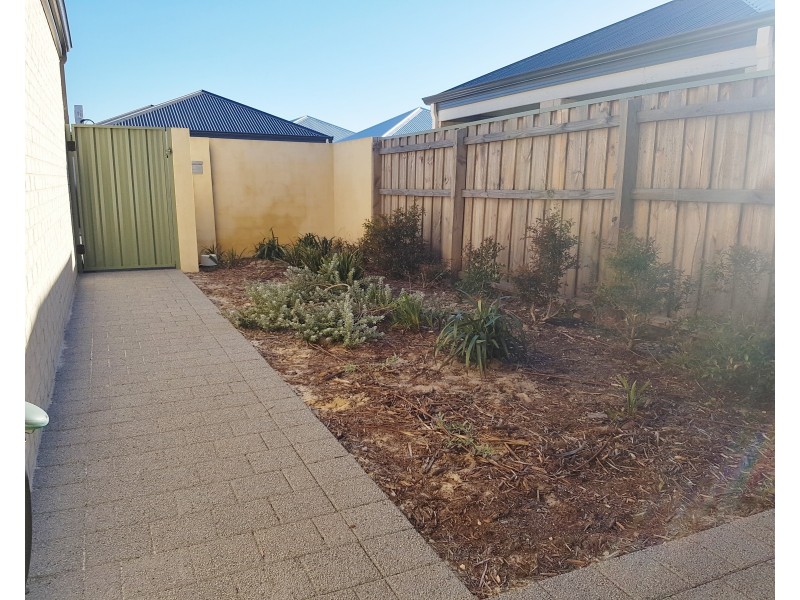 295 Banrock Drive, Ellenbrook WA 6069
