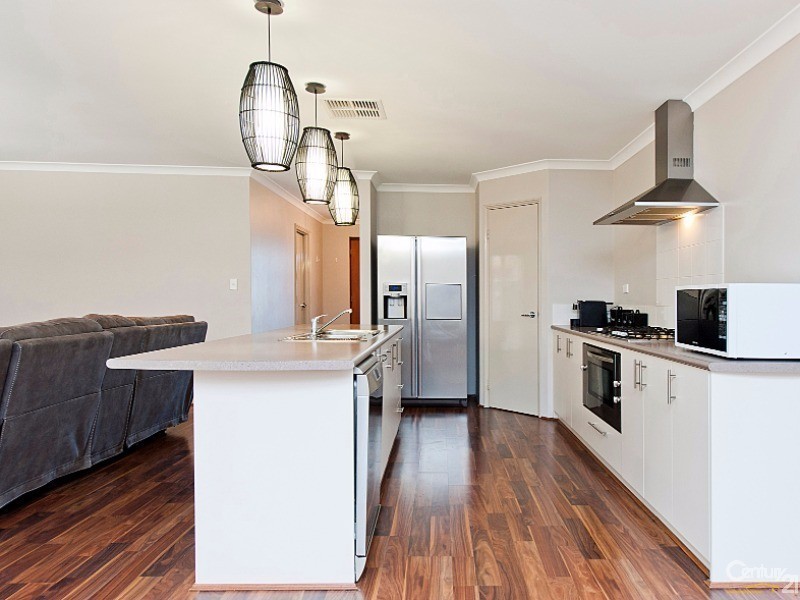 21 Delaney Road, Aveley WA 6069