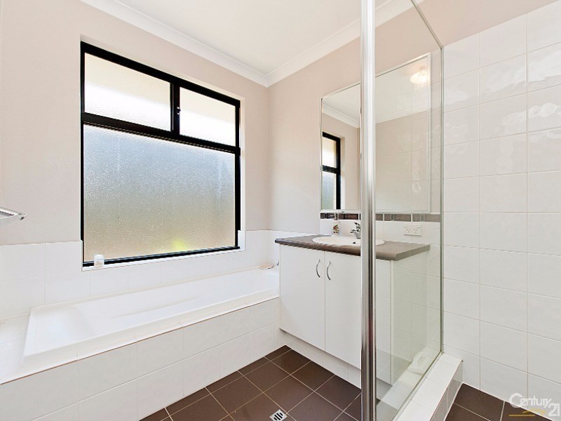 21 Delaney Road, Aveley WA 6069