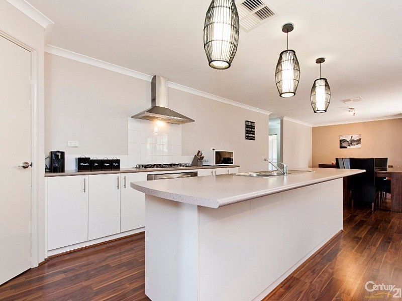 21 Delaney Road, Aveley WA 6069