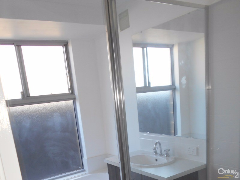 16 Rivington Entrance, Aveley WA 6069