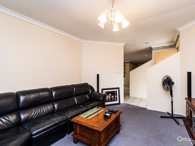 21 Bronzewing Ave, Ellenbrook WA 6069