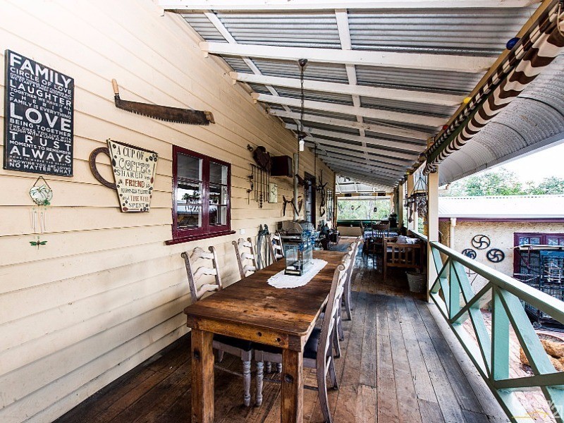 19 Heron Hill, Chittering WA 6084