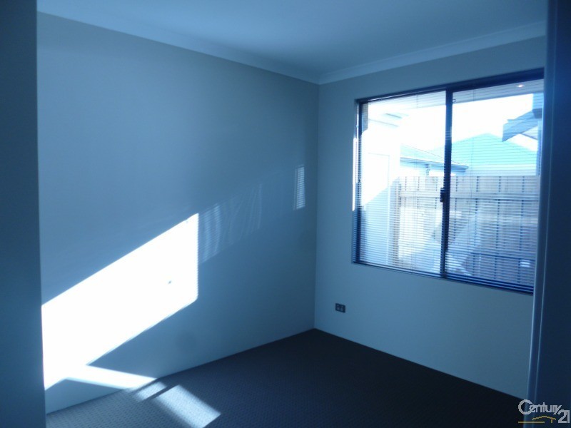 130 Elmridge Parkway, Ellenbrook WA 6069