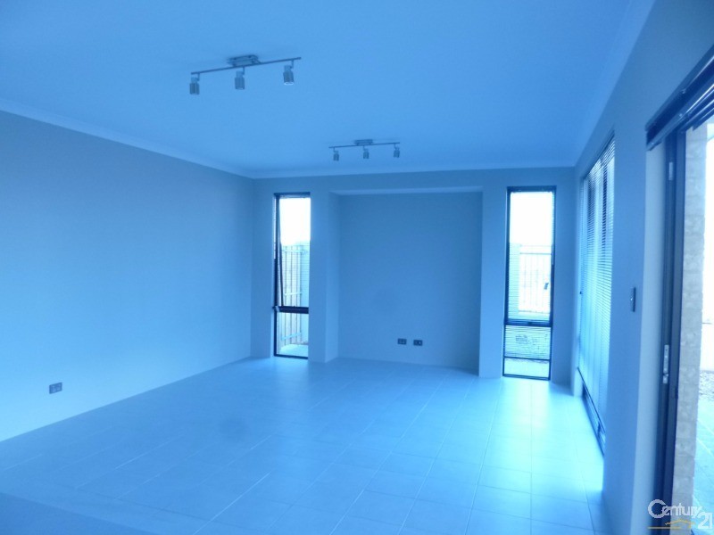 130 Elmridge Parkway, Ellenbrook WA 6069