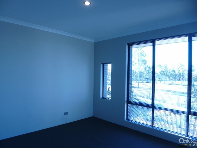 130 Elmridge Parkway, Ellenbrook WA 6069