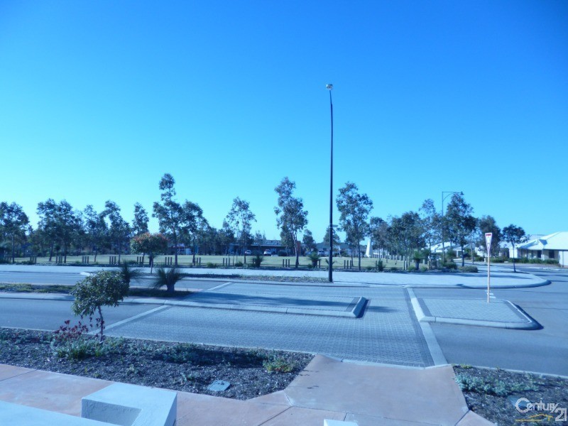 130 Elmridge Parkway, Ellenbrook WA 6069