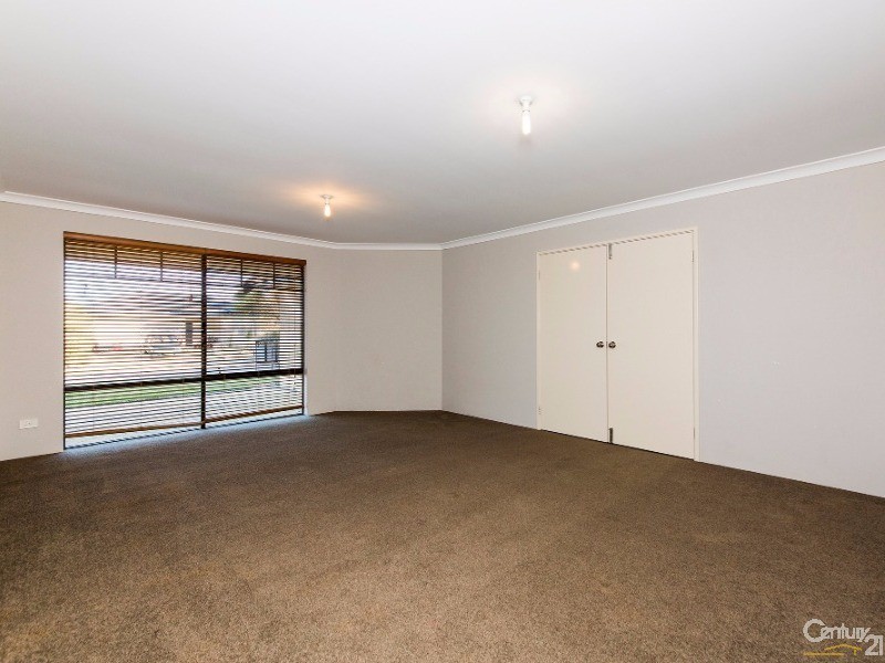 16  Rakich Drive, Ellenbrook WA 6069