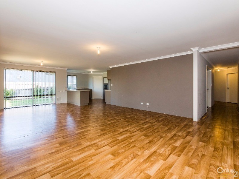 16  Rakich Drive, Ellenbrook WA 6069