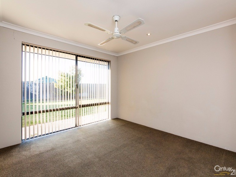 16  Rakich Drive, Ellenbrook WA 6069