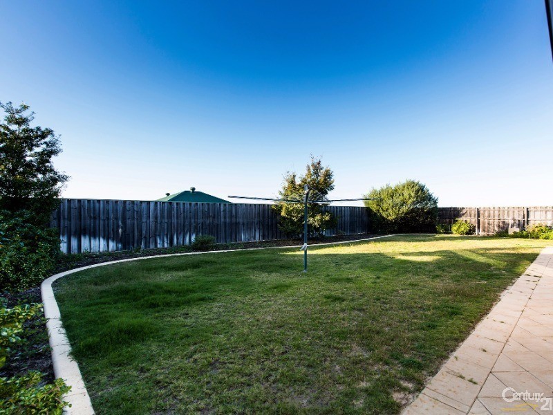 16  Rakich Drive, Ellenbrook WA 6069