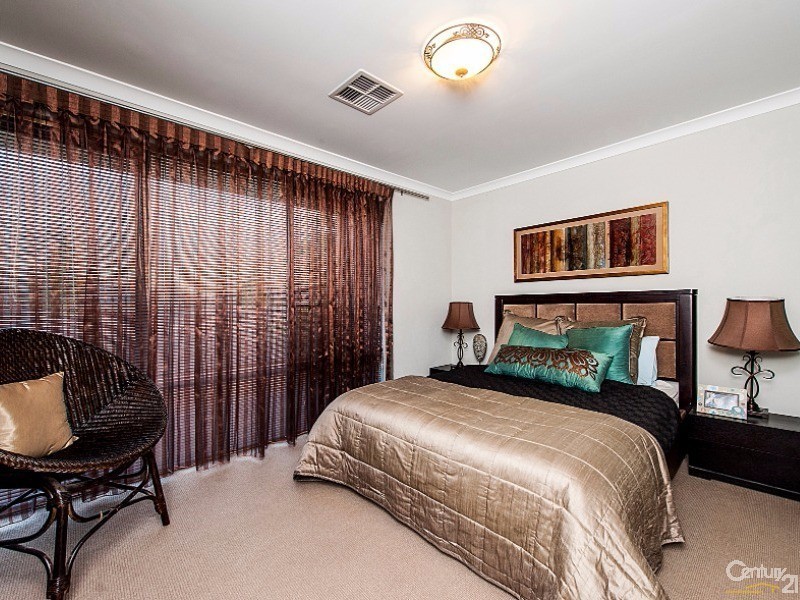 9 Adlington Way, Ellenbrook WA 6069