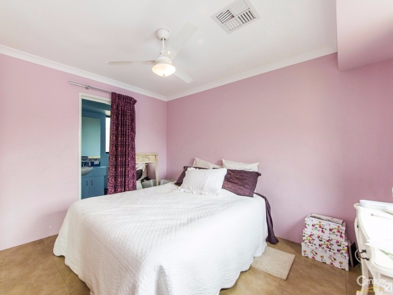 27  Millot Vista, Caversham WA 6055