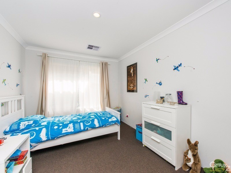 29 Castlefern Street, Ellenbrook WA 6069