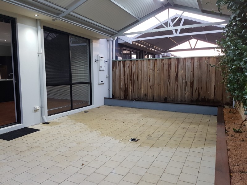 48 Maffina Parade, Ellenbrook WA 6069