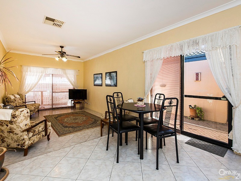 12 Lyon Way, Ellenbrook WA 6069