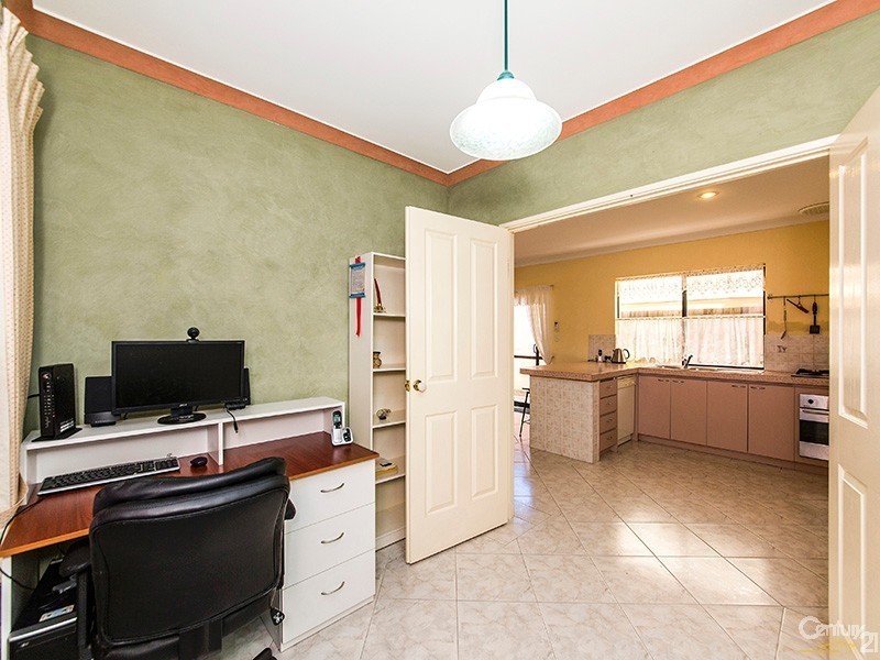 12 Lyon Way, Ellenbrook WA 6069