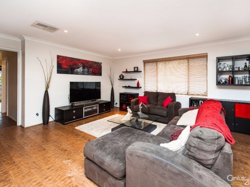 66 Tanami Cir, Ellenbrook WA 6069