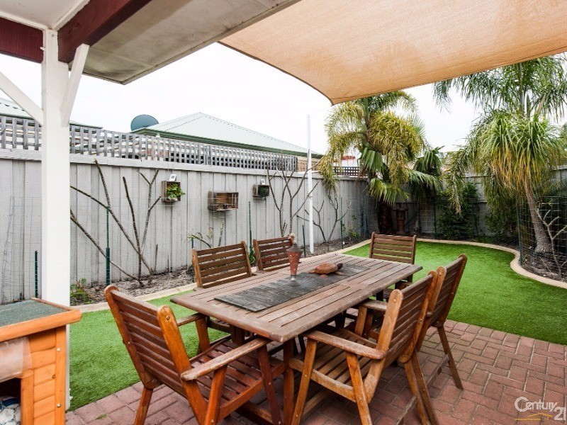 66 Tanami Cir, Ellenbrook WA 6069