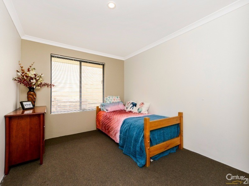 63 Bellazario Prom, Aveley WA 6069