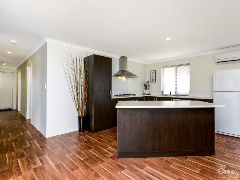 63 Bellazario Prom, Aveley WA 6069