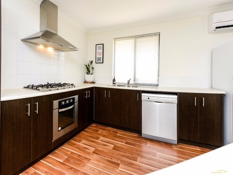 63 Bellazario Prom, Aveley WA 6069