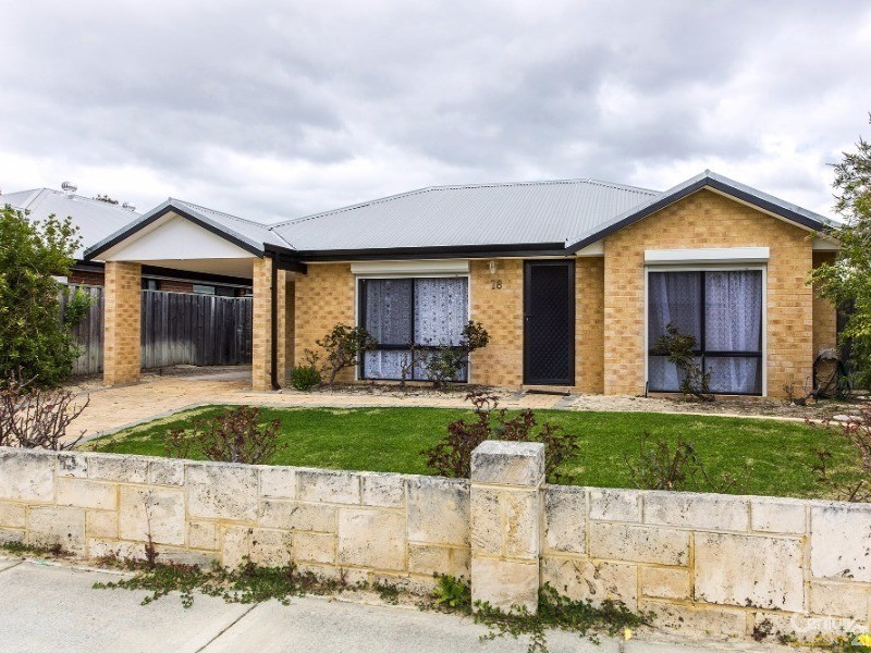 78  Larrawa Cir, Ellenbrook WA 6069