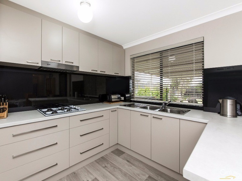 78  Larrawa Cir, Ellenbrook WA 6069