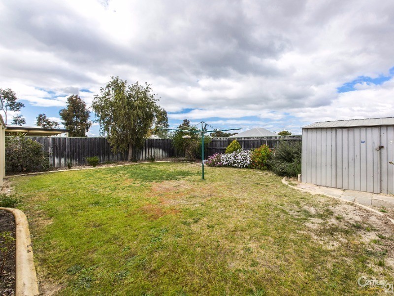 78  Larrawa Cir, Ellenbrook WA 6069