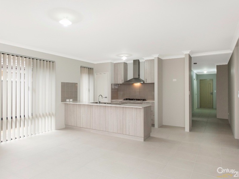 58 Semerwater Cr, Aveley WA 6069