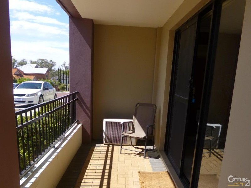 1-2 Wattlebird Loop, Joondalup WA 6027
