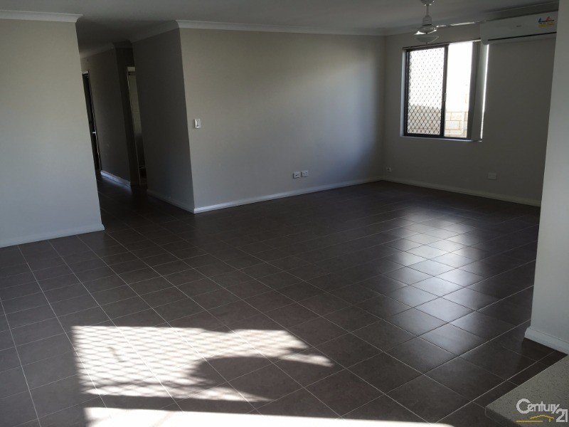 5 Cinnibar Bend, Aveley WA 6069