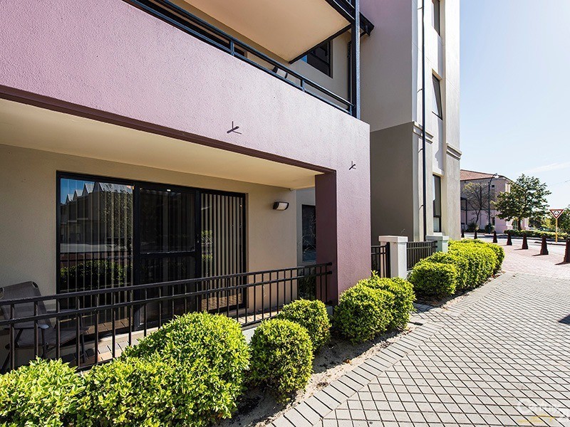 1-2 Wattlebird Loop, Joondalup WA 6027