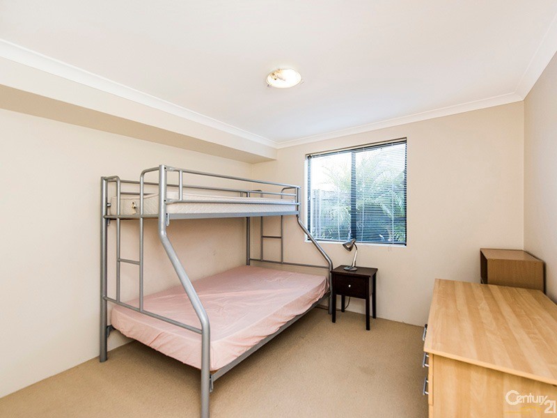 1-2 Wattlebird Loop, Joondalup WA 6027