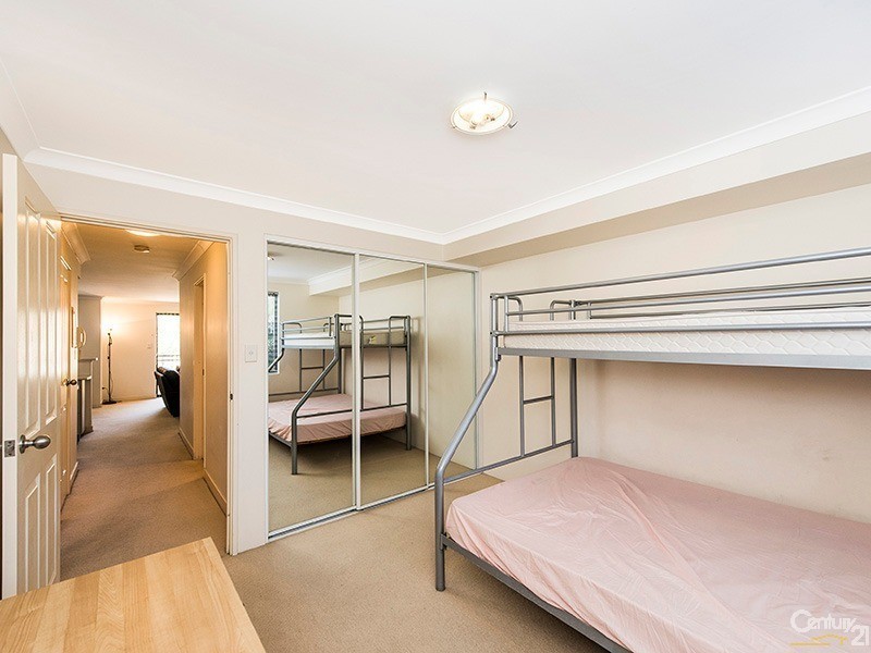 1-2 Wattlebird Loop, Joondalup WA 6027