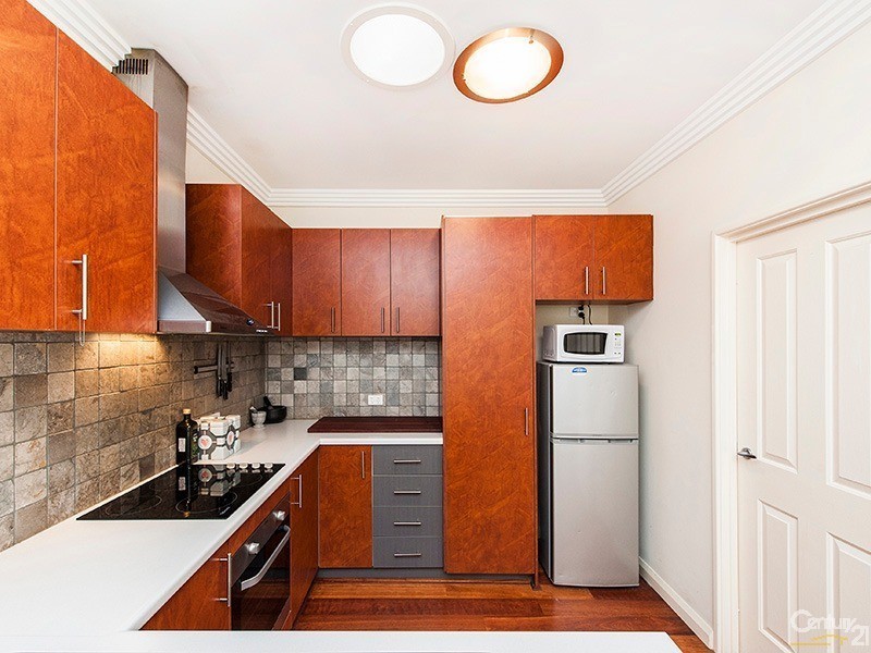 7/81 Grand Blvd, Joondalup WA 6027