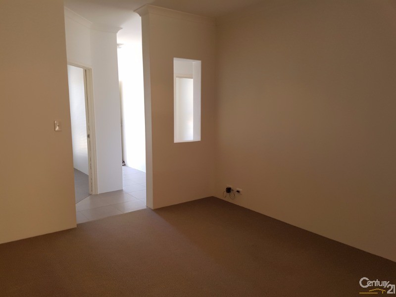 91A  Shepperton Drive, Butler WA 6036