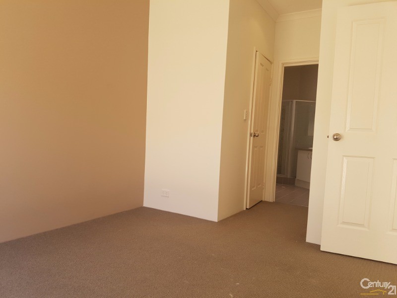 91A  Shepperton Drive, Butler WA 6036