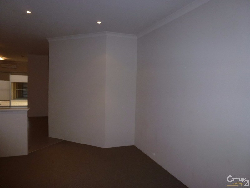 91A  Shepperton Drive, Butler WA 6036