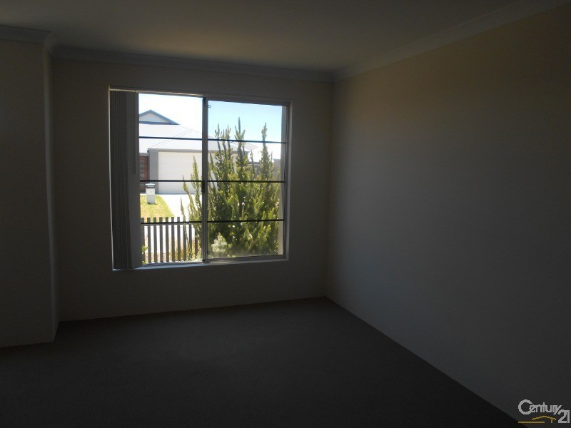 21 Chesham Rise, Alkimos WA 6038