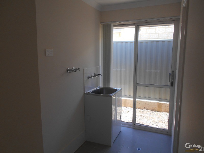 21 Chesham Rise, Alkimos WA 6038