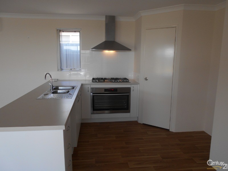 21 Chesham Rise, Alkimos WA 6038