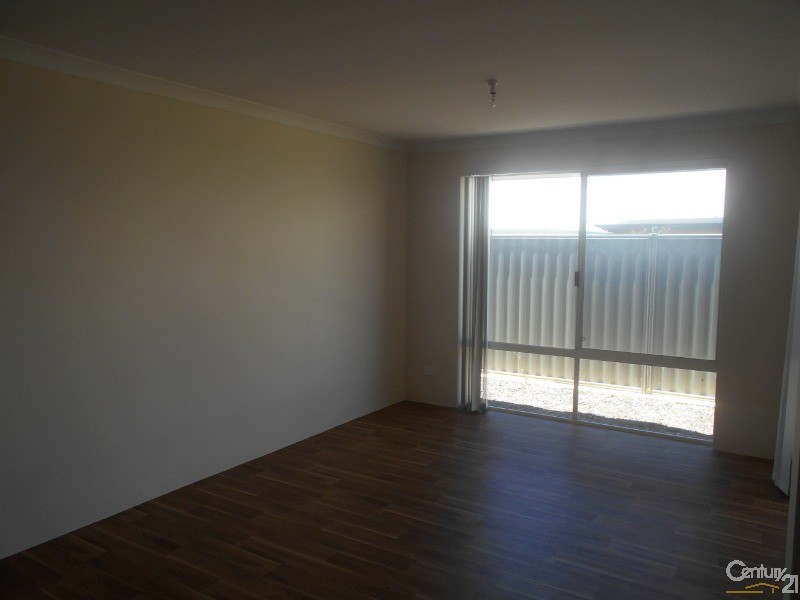 21 Chesham Rise, Alkimos WA 6038