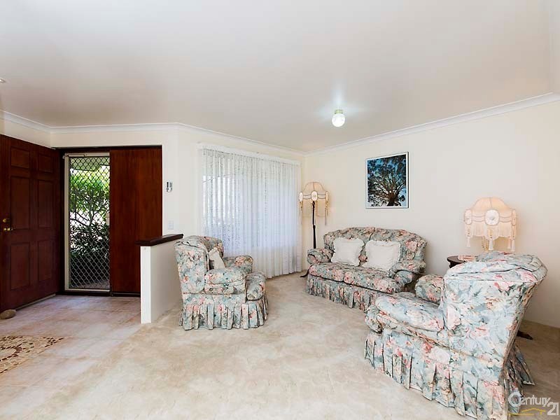 20 Hibbertia Place, Ellenbrook WA 6069