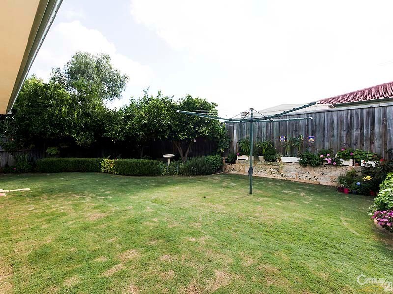 20 Hibbertia Place, Ellenbrook WA 6069